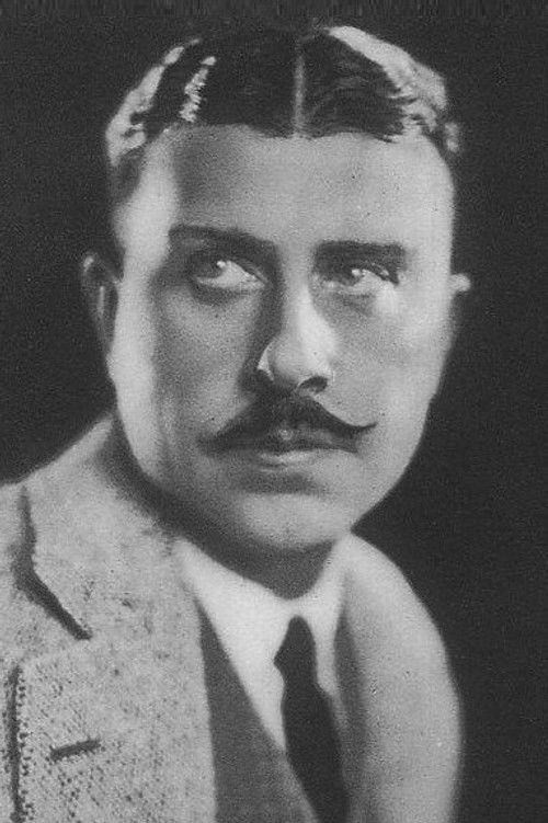 Photo of Stuart Holmes