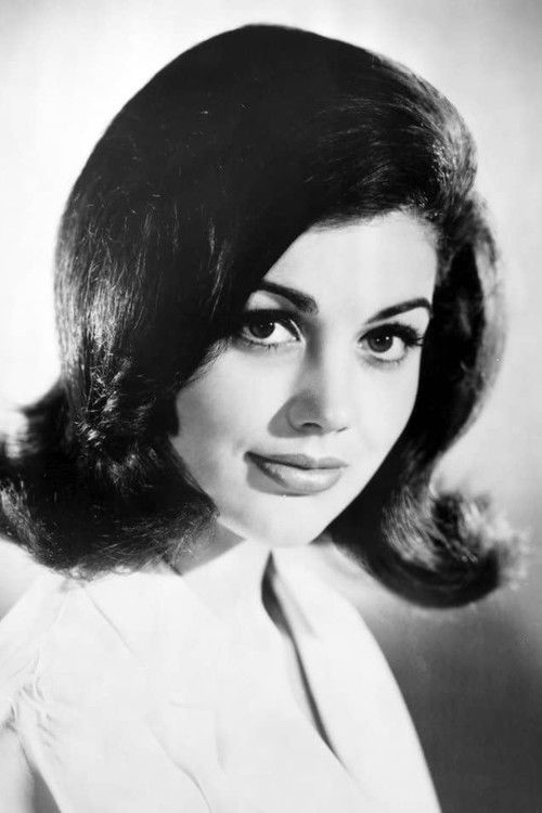 Photo of Linda Harrison