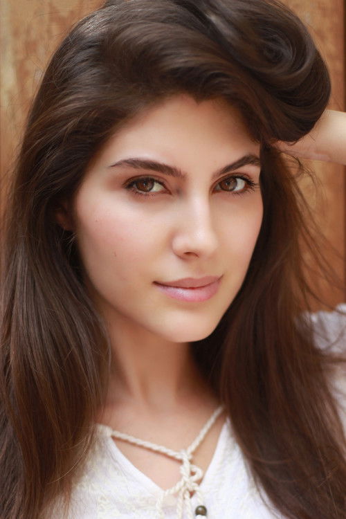 Photo of Elnaaz Norouzi