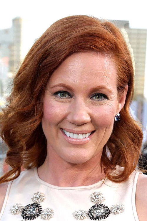 Photo of Elisa Donovan