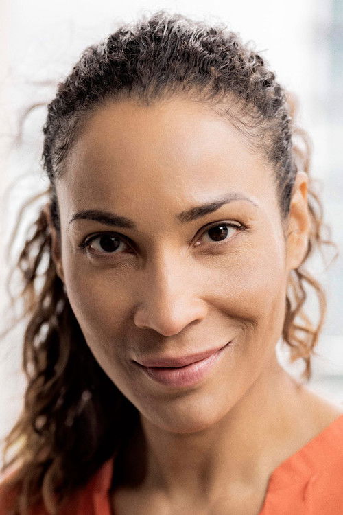 Photo of Annabelle Mandeng