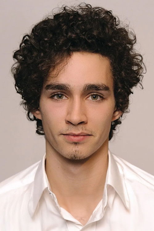 Photo of Robert Sheehan
