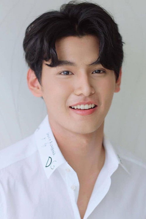 Photo of Phachara Suansri