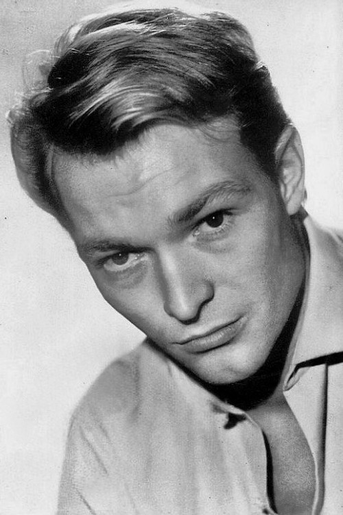 Photo of Pierre Vaneck