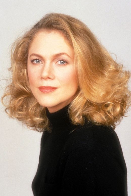 Photo of Kathleen Turner
