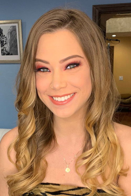 Photo of Avery Cristy