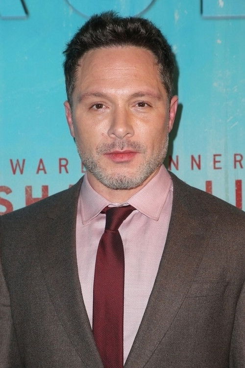 Photo of Nic Pizzolatto