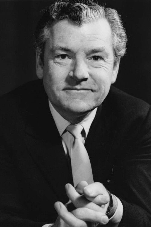 Photo of Kenneth More