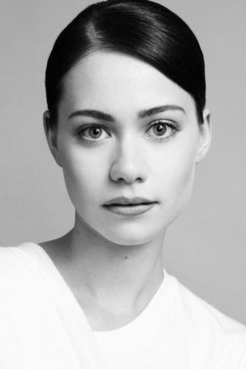 Photo of Amanda Leighton