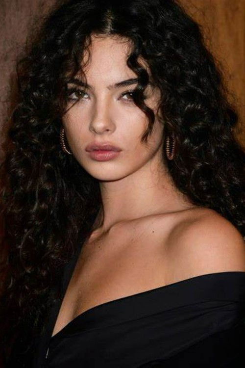 Photo of Deva Cassel