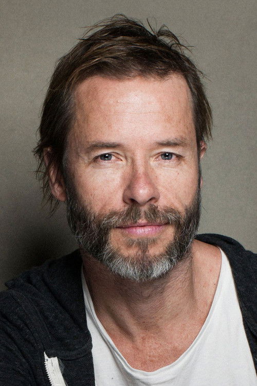 Photo of Guy Pearce