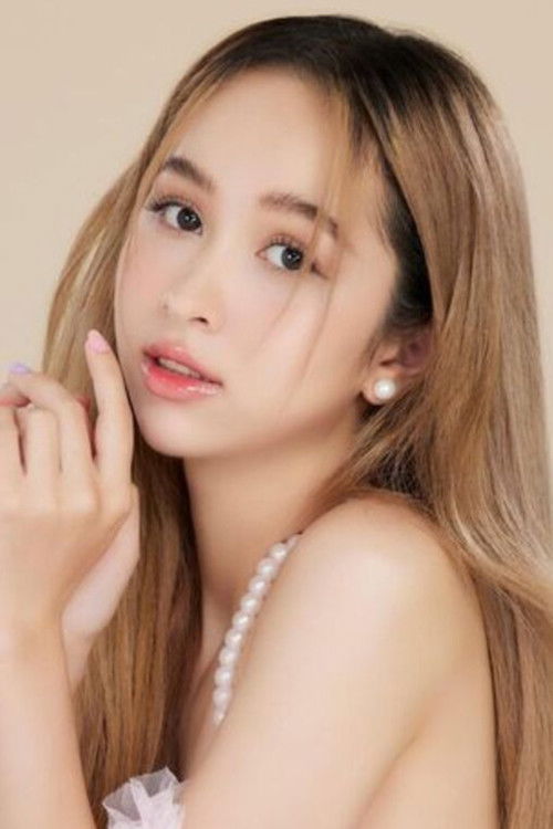 Photo of Hannah Rosenbloom