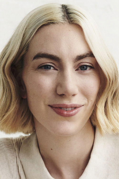 Photo of Madeline Wise