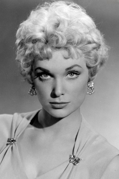 Photo of Roxanne Arlen