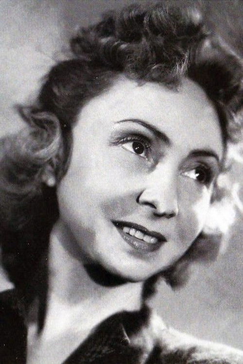 Photo of Madeleine Renaud