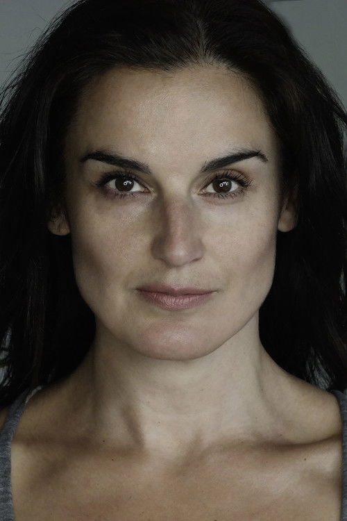 Photo of Tanis Parenteau