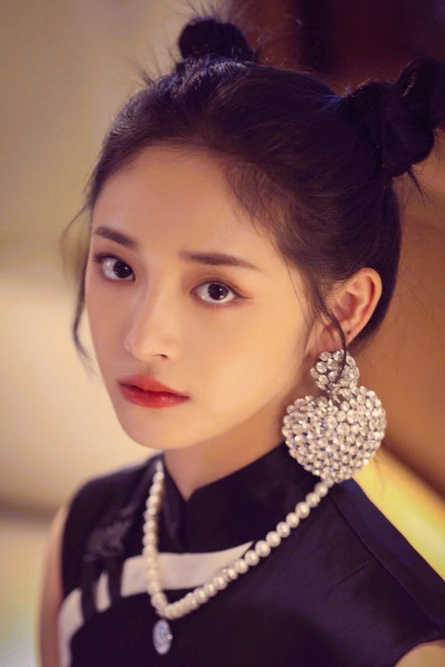 Photo of Zhou Jieqiong