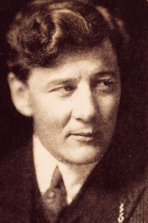 Photo of Robyn Adair