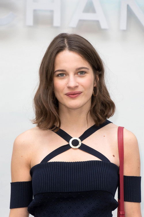 Photo of Rebecca Marder