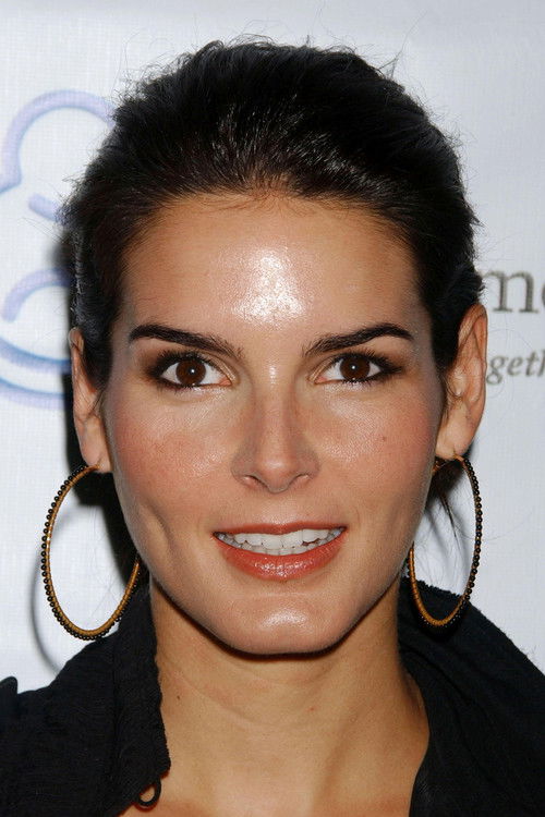 Photo of Angie Harmon