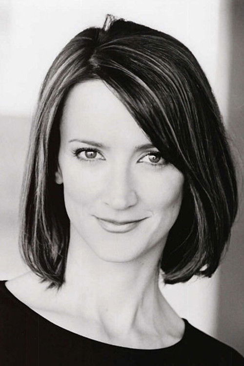 Photo of Ellie Harvie