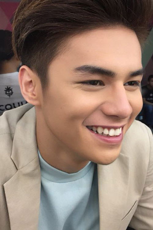 Photo of Ronnie Alonte