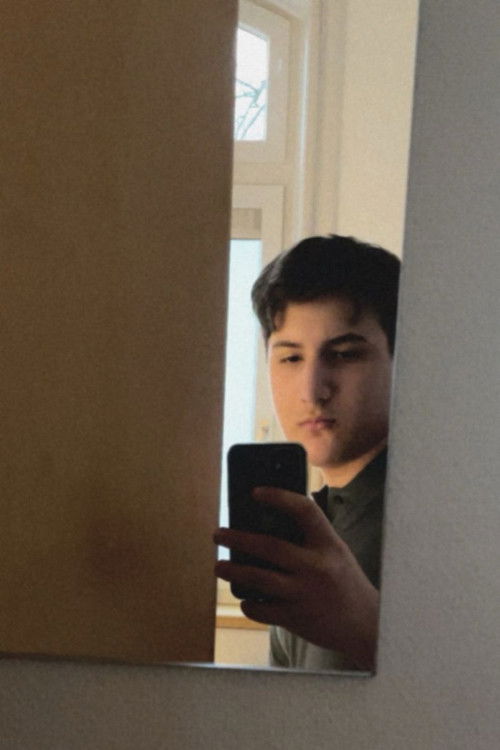 Photo of Alton Vegaz