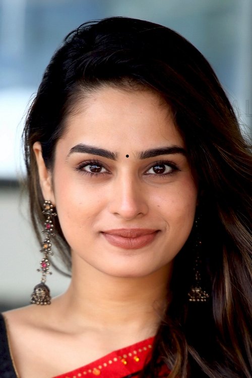 Photo of Ayesha Khan