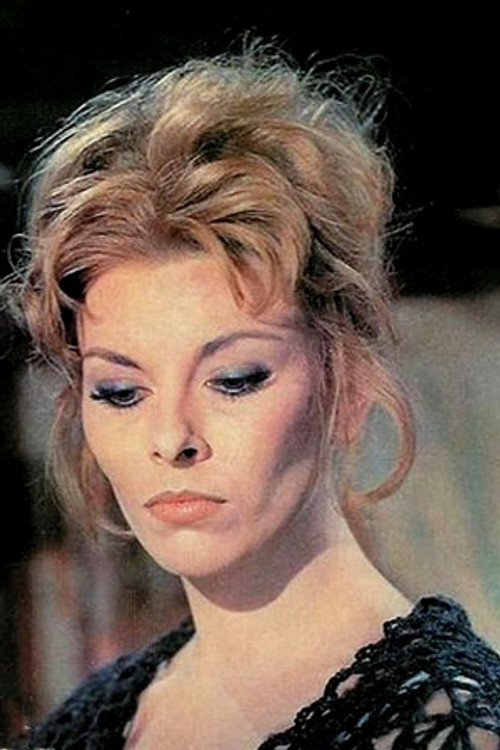 Photo of Loredana Nusciak