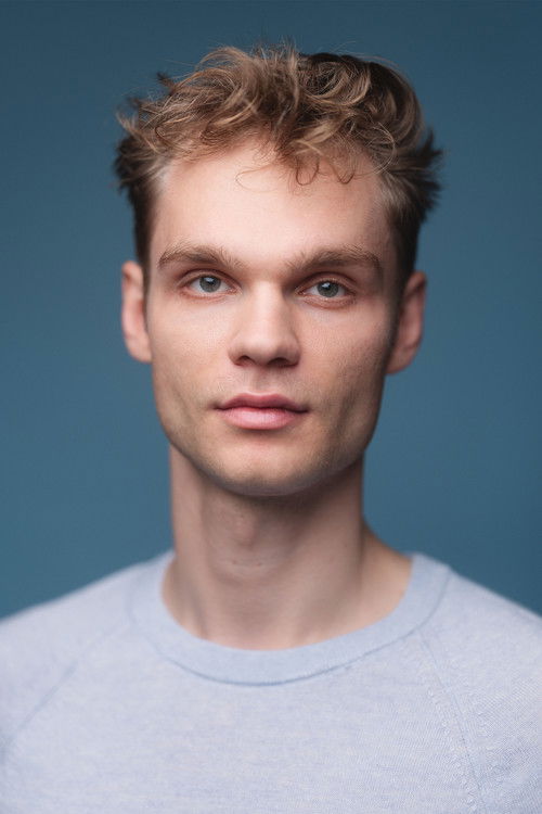 Photo of Lucas Iverson