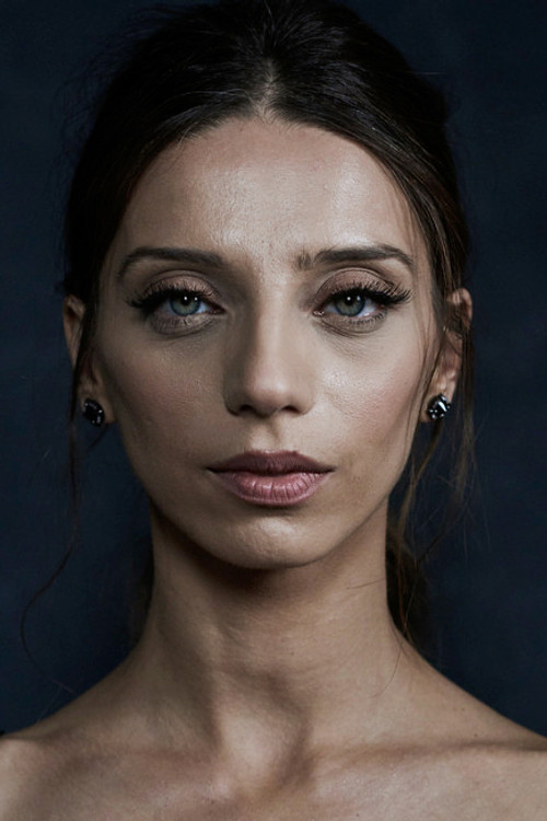 Photo of Angela Sarafyan