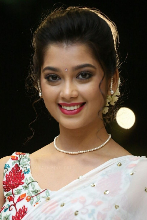 Photo of Digangana Suryavanshi