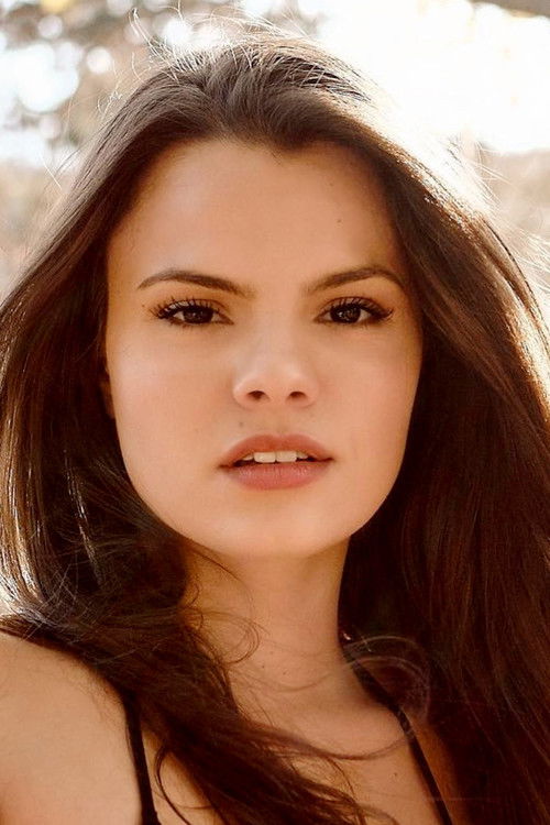 Photo of Leticia Peres