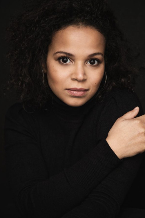 Photo of Lara Mesquita