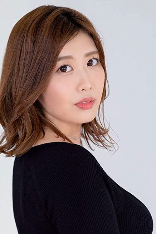 Profile of Ayumi Natsukawa
