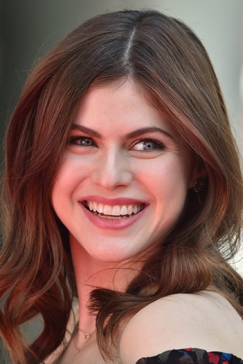 Photo of Alexandra Daddario