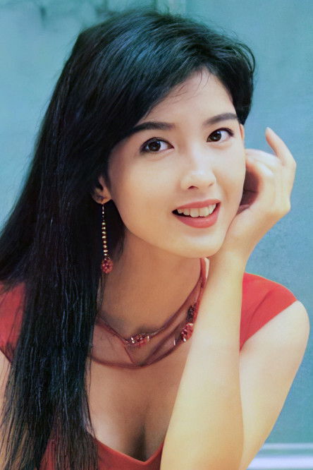 Photo of Vivian Chow