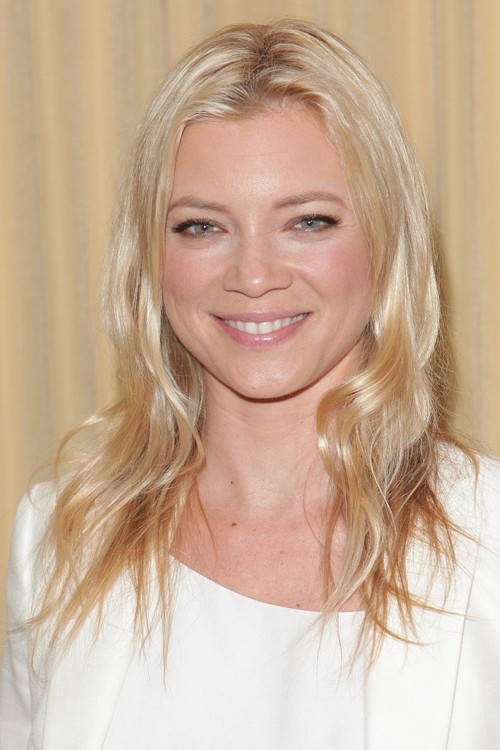Photo of Amy Smart