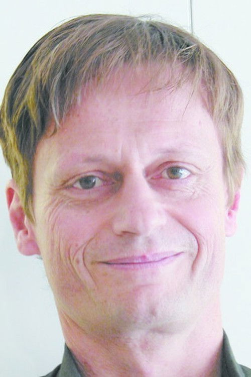 Photo of Doug MacLeod