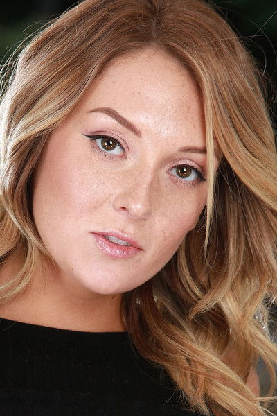 Photo of Charlotte Sins