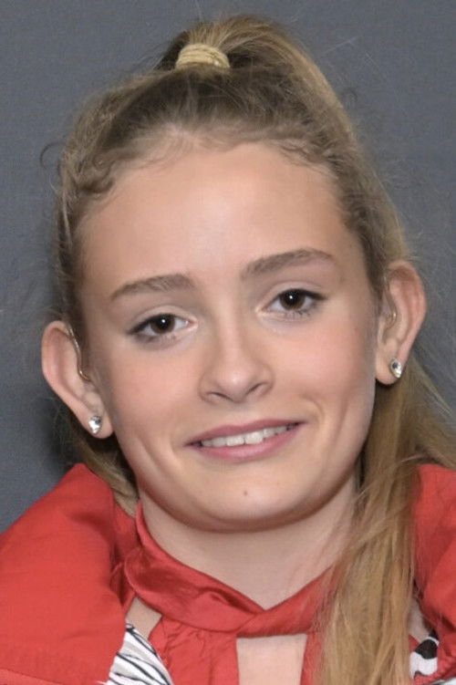 Photo of Lola Campbell