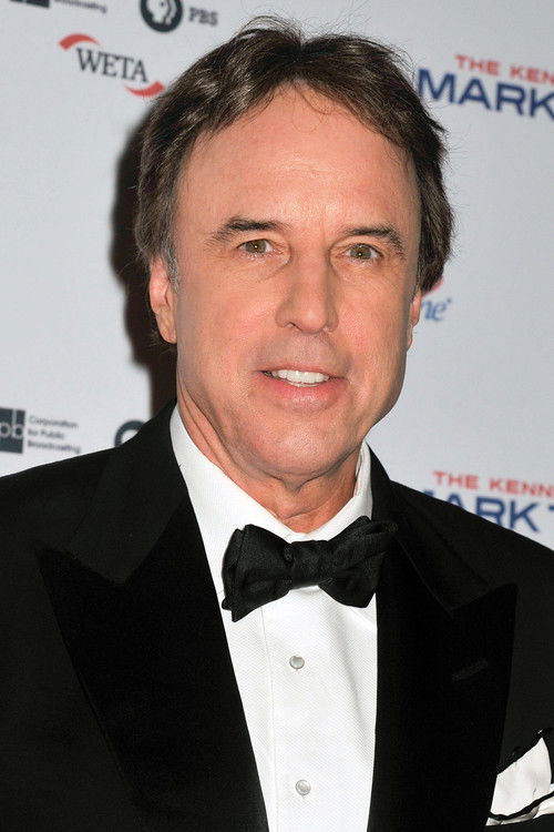 Photo of Kevin Nealon