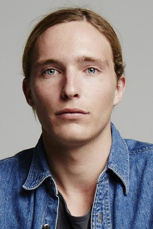 Photo of Sean Keenan