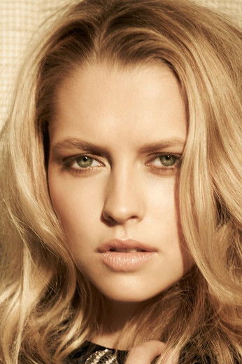 Photo of Teresa Palmer