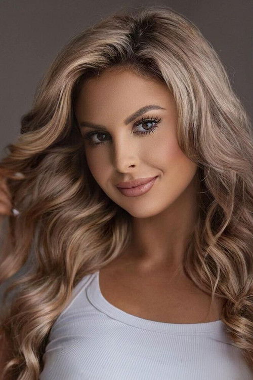 Photo of Danielle Glanville