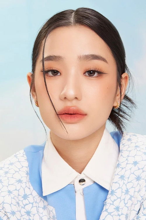 Photo of Tontawan Tantivejakul