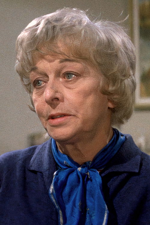 Photo of Gillian Lind