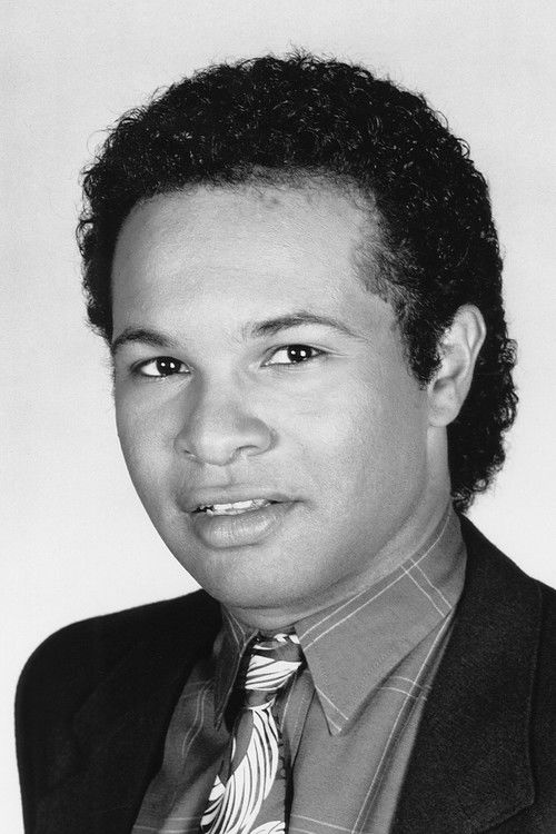 Photo of Geoffrey Owens