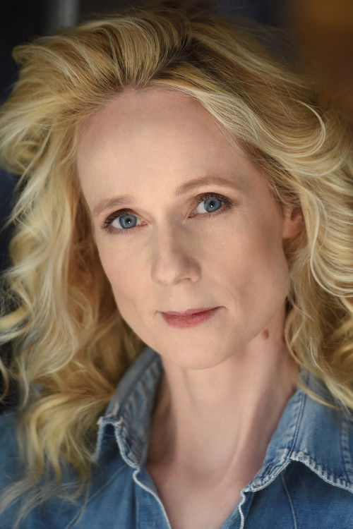 Photo of Lucy Taylor