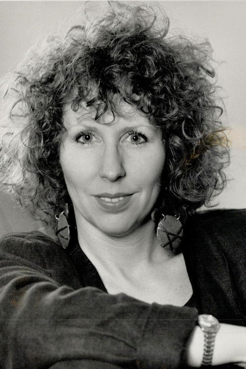 Photo of Janelle Hutchison